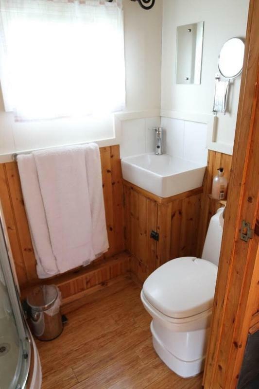 Shepherdshuts-Southeast Hotel แอชฟอร์ด ภายนอก รูปภาพ