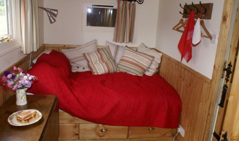 Shepherdshuts-Southeast Hotel แอชฟอร์ด ภายนอก รูปภาพ